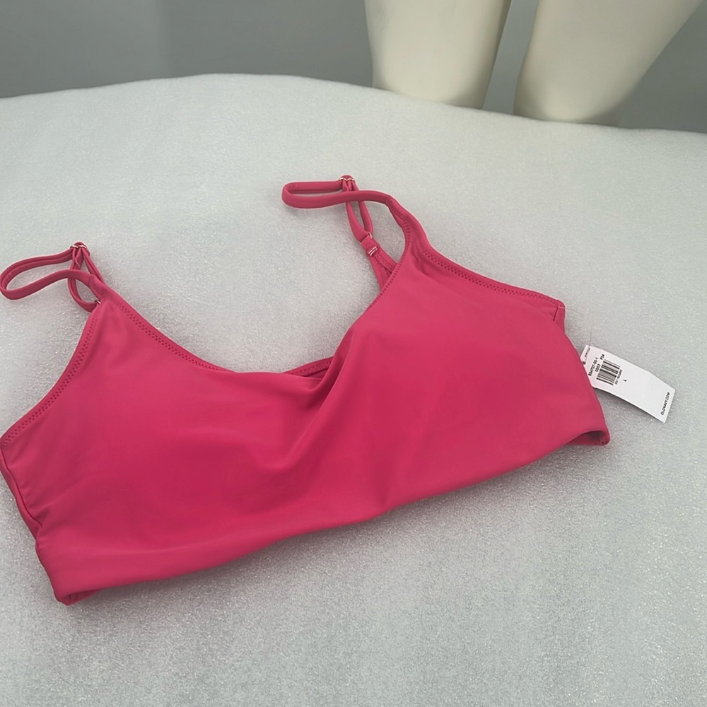 NWT Old Navy Bikini Top